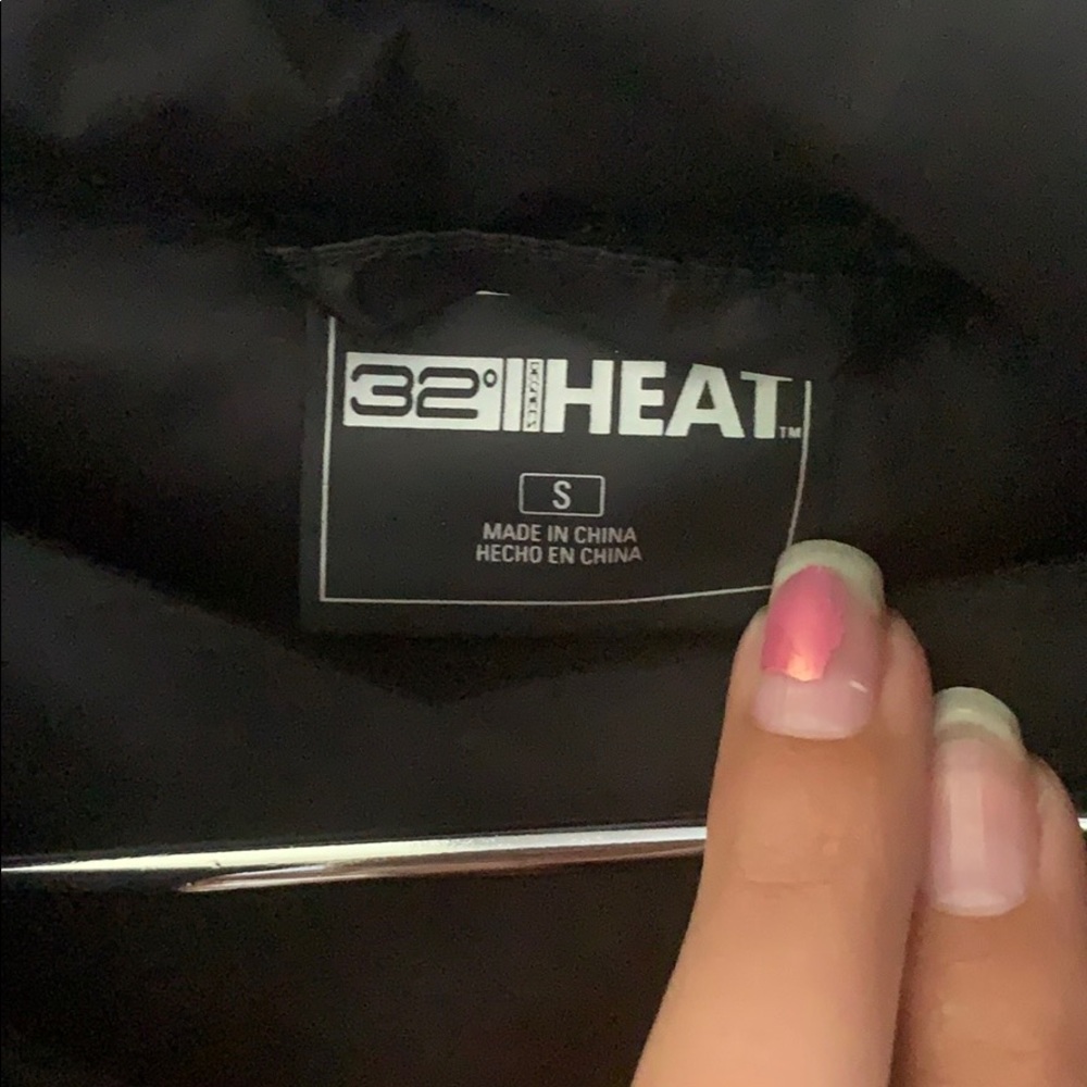 Winter Coat - image 3